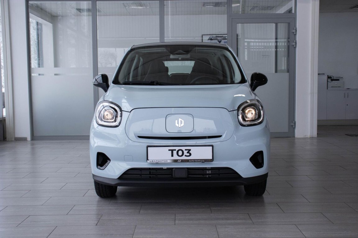 T03