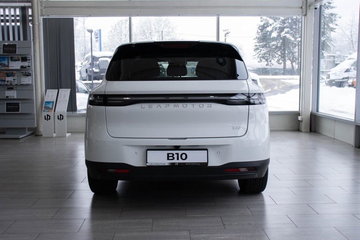 B10 DESIGN 67,1 kWh