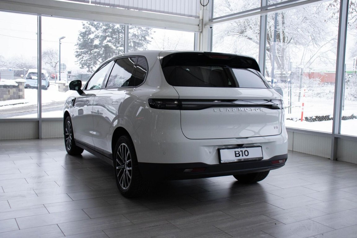B10 DESIGN 67,1 kWh