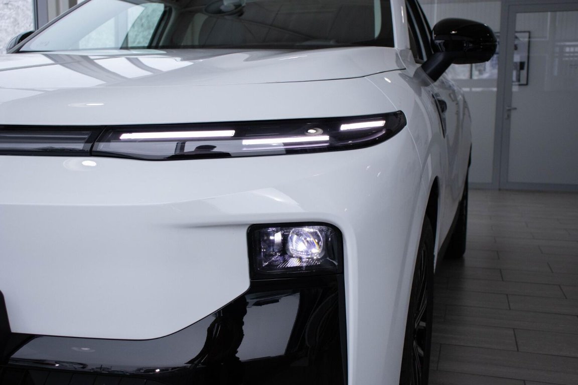 B10 DESIGN 67,1 kWh